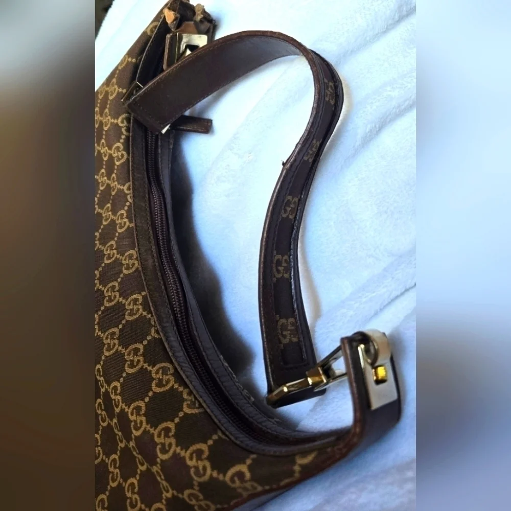 GUCCI Women's Shoulder Bag GG Canvas Brown - Picture 3 of 7
